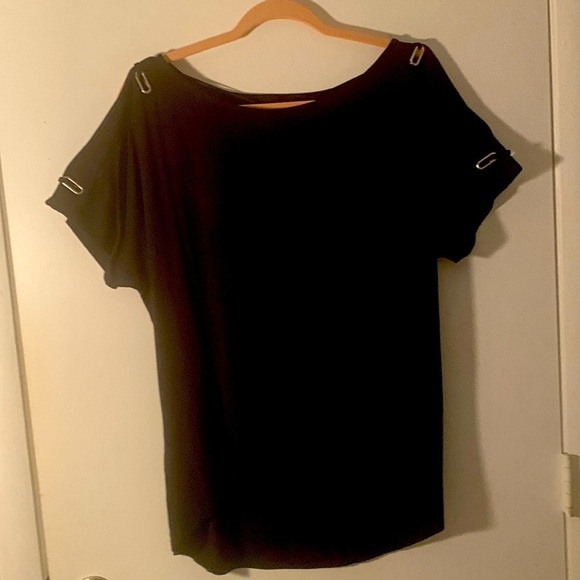 New Without Tags Cable & Gauge women’s Blouse. Black. XL - Picture 2 of 8